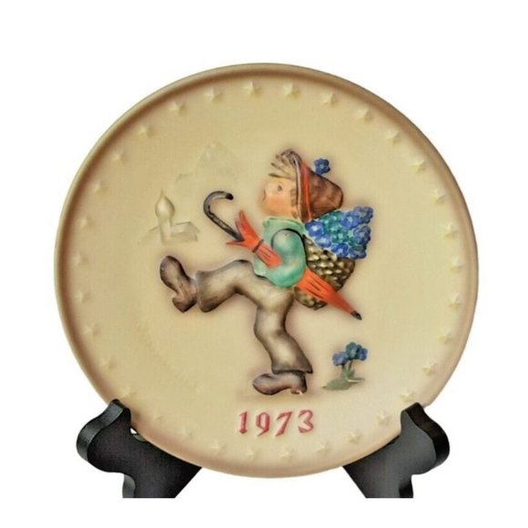 Vintage Goebel MJ Hummel 1972 & 1973 Annual Collector Plates West Germany 7.5" - Picture 4 of 8